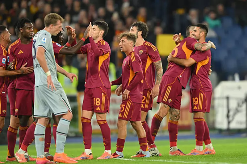 روما يهزم أودينيزي بثنائية.. ونابولي يواصل السقوط أمام بولونيا بالدوري الإيطالي